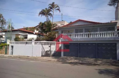 Casa com 3 dormitórios para alugar, 292 m² por R$ 8.388,30/mês - Jardim Nomura - Cotia/SP