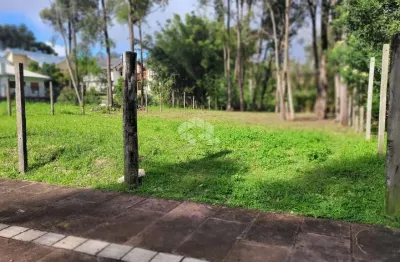 Terreno grande, plano, elevado e bem cuidado no juriti.