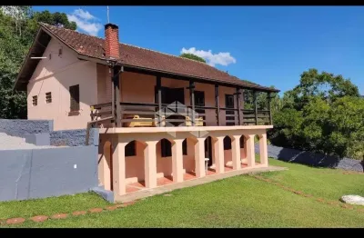Sítio de 4.227,60 m² com  casa, piscina e poço artesiano