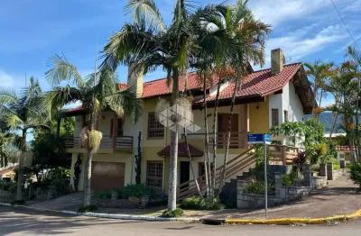 Casa com 4 quartos à venda na Oswaldo Cruz, 12, Bela Vista, Picada Café