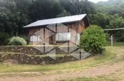 Oportunidade incrível de moradia ou investimento em local de ímpar beleza.