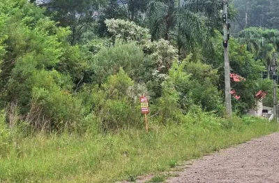 Terreno na serra gaúcha com 450 m2 em área residencial de constante valorização.