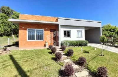 Casa com 2 quartos à venda na Otto Grings, 673, Linha Imperial, Nova Petrópolis