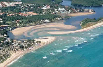 Exclusivo Condomínio fechado em Buraquinho, uma raridade com um excelente custo benefício