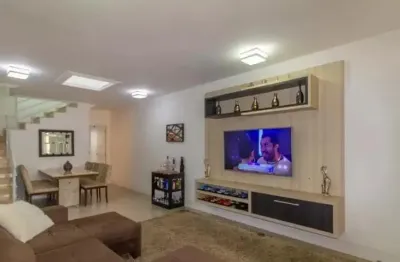 Casa com 3 quartos à venda na Rua Mestre Valentim, 1, Quarta Parada, São Paulo