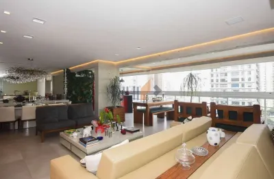 Apartamento de 201 m²  à venda no panamby com 3 suítes e 3 vagas