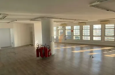 Conjunto comercial no edifício itália para locação ou venda com 363m²