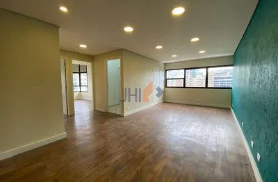 Sala comercial com 3 salas para alugar na Pç Amadeu Amaral, 27, Bela Vista, São Paulo