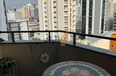 Apartamento com 2 dormitórios disponível para locação em pinheiros.