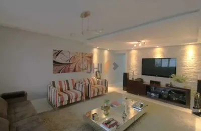 Casa espaçosa e moderna à venda no jardim consórcio