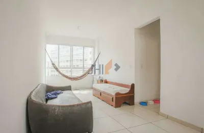 Ótima oportunidade! apartamento reformado e ensolarado em localização privilegiada