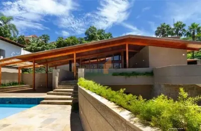 Casa com 4 quartos à venda na Rua Eduardo Saigh Filho, 251, Vila Tramontano, São Paulo