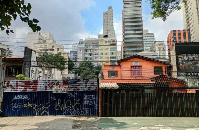 Casa comercial com 11 salas para alugar na Avenida Pacaembu, 789, Pacaembu, São Paulo