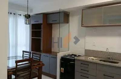 Apartamento novo e mobiliado, com 41 m² na Lapa, para locação