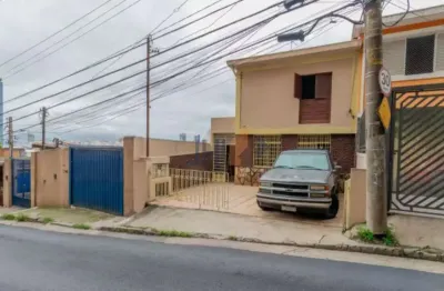 Sobrado com 170 m², ao Lado da Av. Heitor Penteado, para venda ou locação