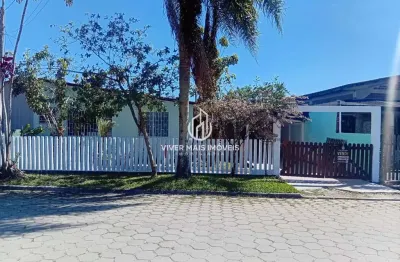 Casa com 3 quartos à venda no jardim jacarandá, pontal do paraná  por r$ 300.000