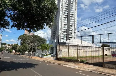 Terreno comercial à venda na Rua Franca, Centro, Cambé
