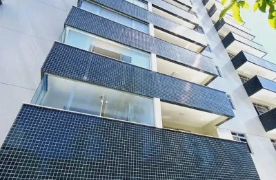 Apartamento à venda em boa viagem com 138m² com 03 quartos e suíte.