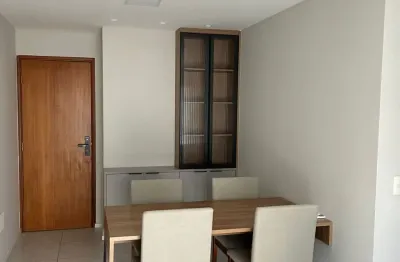 Apartamento mobiliado 2 quartos com excelente localização