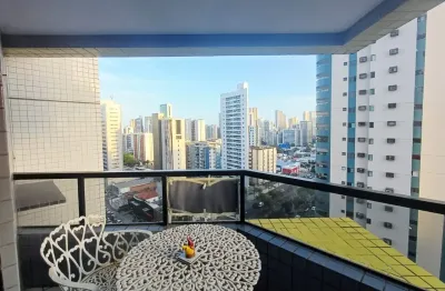 Apartamento à venda no coração de boa viagem com 65m² 450 metros do mar.
