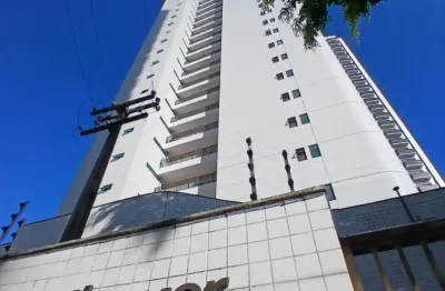 Apartamento à venda em boa viagem com 48m² excelente localização.