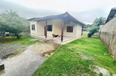 Casa com 3 quartos à venda na Rua Treze, 8, Cajueiros (Itaipuaçu), Maricá