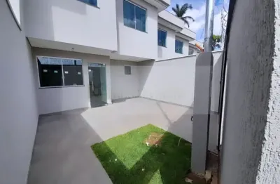 Casa à venda 3 quartos ,2 vagas de garagem 110m² - bairro candelária