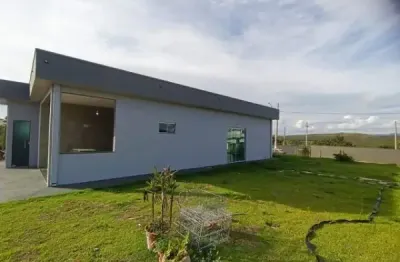 Casa linear à venda  condominio estancia do cipó km86- mg10 140m², 3 quartos sendo 1 suite -jaboticatubas - mg  excelente localização;