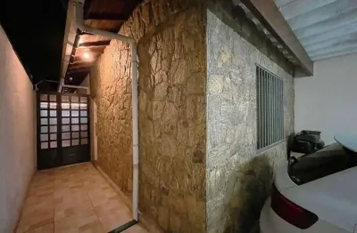 Casa com 2 quartos à venda na Rua Alceu Salvarani, 150, Jardim Ivete, Mogi das Cruzes