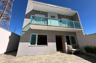 Sobrado à venda no bairro Cézar de Souza em Mogi das Cruzes/SP