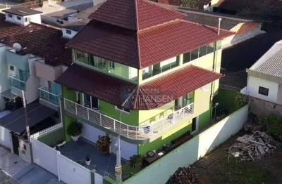 Sobrado com 1 suíte + 2  dormitórios sendo 1 suíte  à venda, 260 m² por r$ 850.000 - santo antônio - joinville/sc