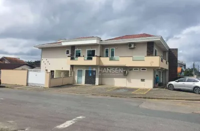 Sobrado com 3 dormitórios à venda, 228 m² por r$ 1.780.000,00 - costa e silva - joinville/sc
