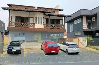 Sobrado comercial/residencial averbado  com 1 suíte master + 3 dormitórios + salas à venda, 341 m² por r$ 2.130.000 - costa e silva - joinville/sc