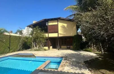 Casa residencial e comercial com 3 suítes para alugar, 240 m² por r$ 15.180/mês - américa - joinville/sc