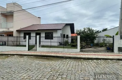 Casa com 1 suíte + 1 dormitório  à venda, 70 m² por r$ 600.000 - centro - barra velha/sc