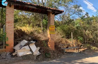 Terreno à venda na Rua Nelita Costa Gonçalves, Centro, Confins