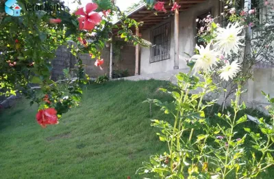 Ótima oportunidade de casa localizada na área central de confins