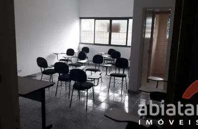 Sala comercial  18m² com banheiro privativo  jardim maria rosa, taboão da serra