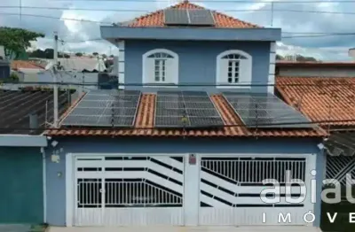 Casa com 3 quartos à venda na Rua Itapuí, Vila Arriete, São Paulo