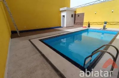 Casa à venda com porteira fechada a 3 min do shopping taboão  3 dorms, piscina e 3 vagas