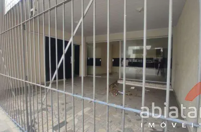 Salão de 135 m² vila santa luzia - taboão da serra, aluguel por r$ 3.700/mês