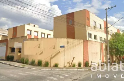 Casa com 2 quartos à venda na Rua José Domingues de Moraes, Jardim Oliveiras, Taboão da Serra