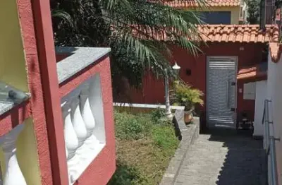 Casa 2 dormitórios, 250m de área, vaga de garagem, parque taboão - sp
