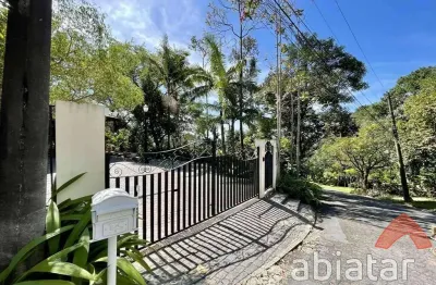 Casa com 7 dormitórios e 5 suítes com 920m² e vaga de garagem  - palos verdes