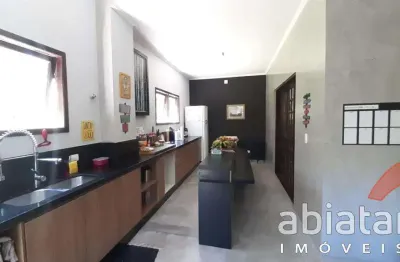 Casa com 3 quartos à venda na Alameda Calíope, Condomínio Iolanda, Taboão da Serra