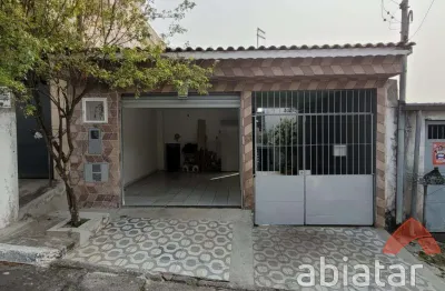 Casa com 4 quartos à venda na Rua Leonor Florinda Barutti, Parque Marabá, Taboão da Serra