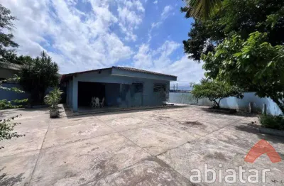 Casa com 3 quartos à venda na Rua Francisco De Castro Moura, Jardim Itatins, Peruíbe