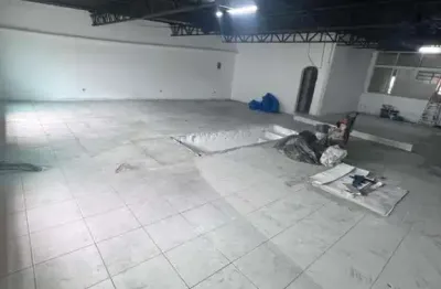 Sala comercial para alugar na Estrada Kizaemon Takeuti, Parque São Joaquim, Taboão da Serra