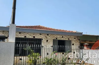 Casa com 226m² de terreno e 2 dormitórios - jardim maria rosa