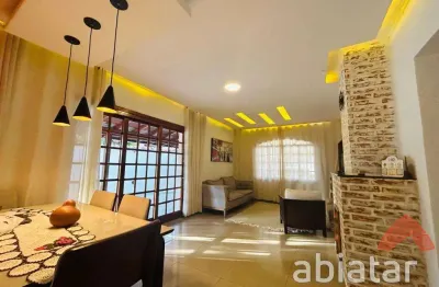 Casa com 3 quartos à venda na Rua Cachoeira Paulista, Parque Paulistano, Cotia